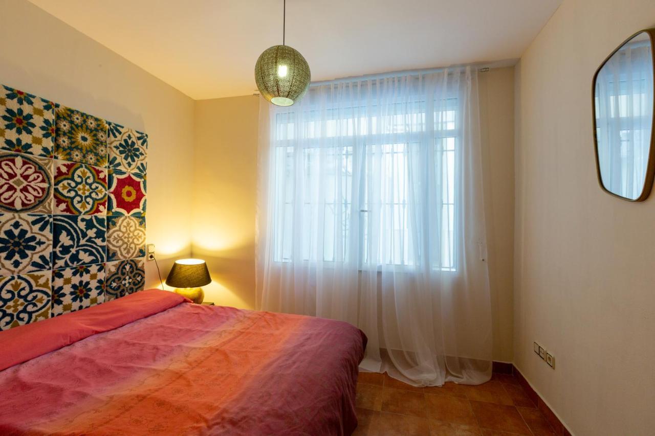 Cozy Apartment Near The Center, Torres De Serrano Valencia Exterior foto